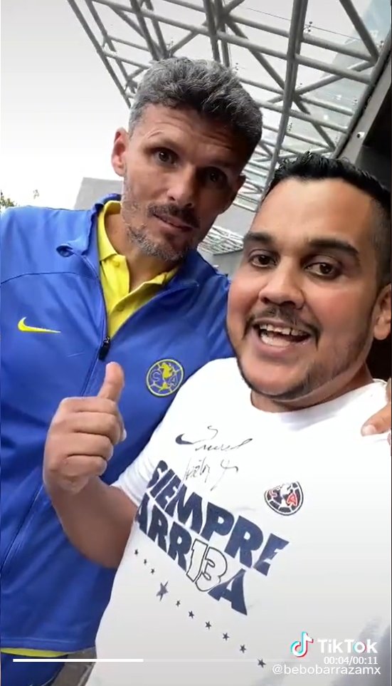 Bebobarrazamx's tweet photo. #Ahperro Vamos mi tano #vamosporla14 @OrtizTano @ClubAmerica #odiamemas #ClubAmerica https://t.co/vGDPwvAVnv