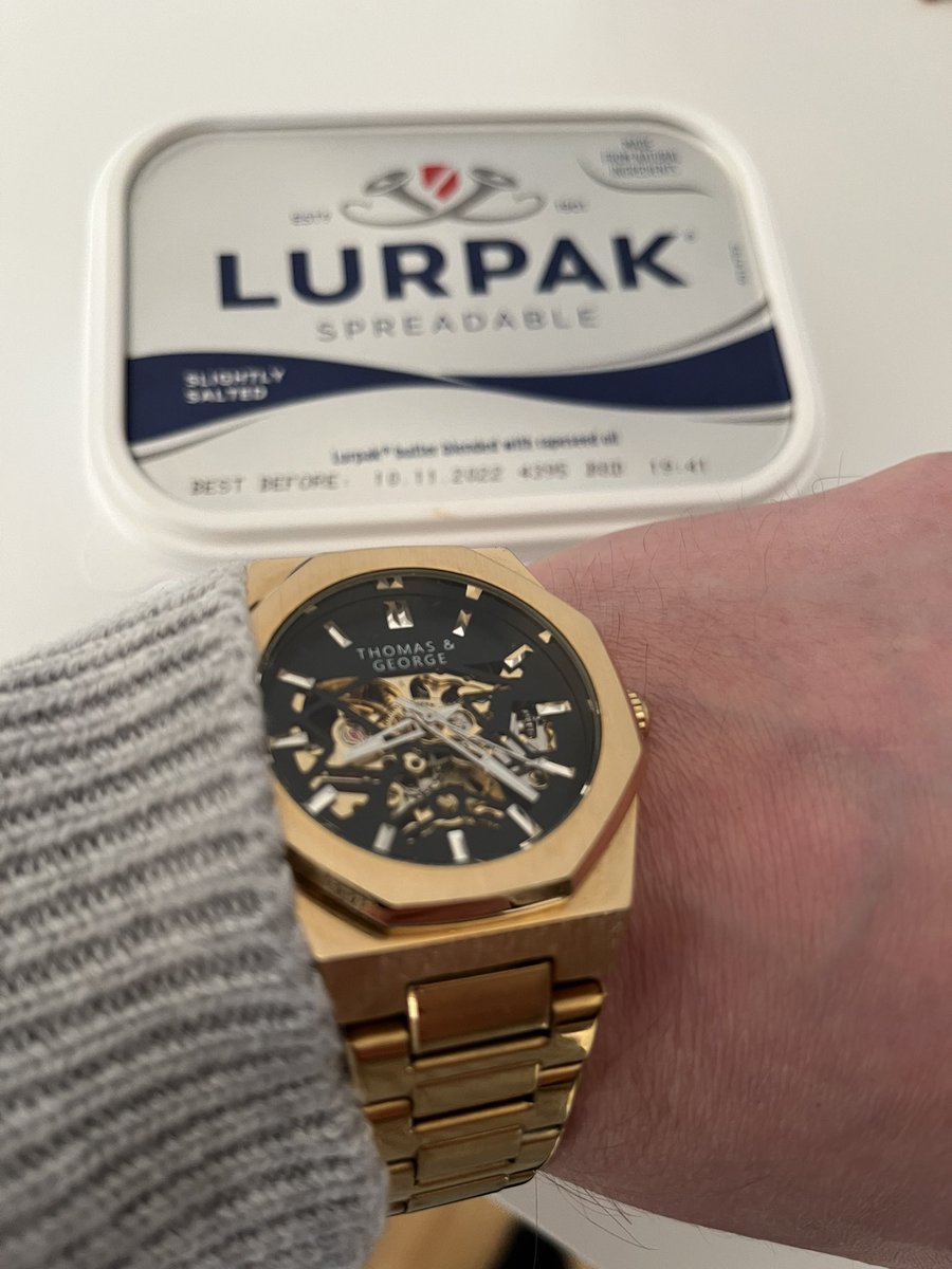 Flexing in the UK in 2022