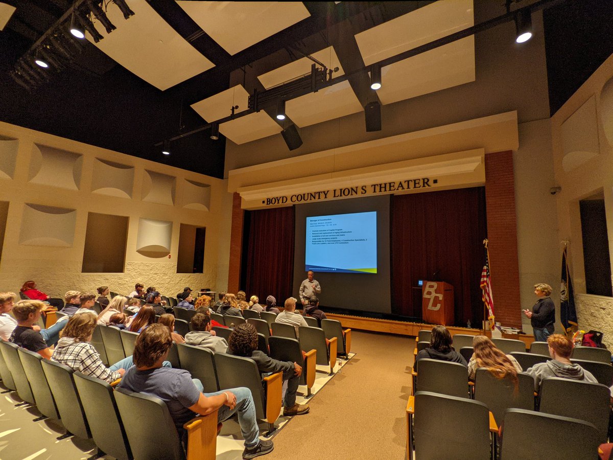 JAGkyBCHS's tweet photo. @ColumbiaGasKY shared exciting opportunities &amp; info about employment for our graduates during their visit to @BoydCountyHigh today! JAG students received outstanding advice about what employers are looking for and what they expect. Thank you, Lisa &amp; Tim for your visit! #jagky https://t.co/dukvRvdQZt