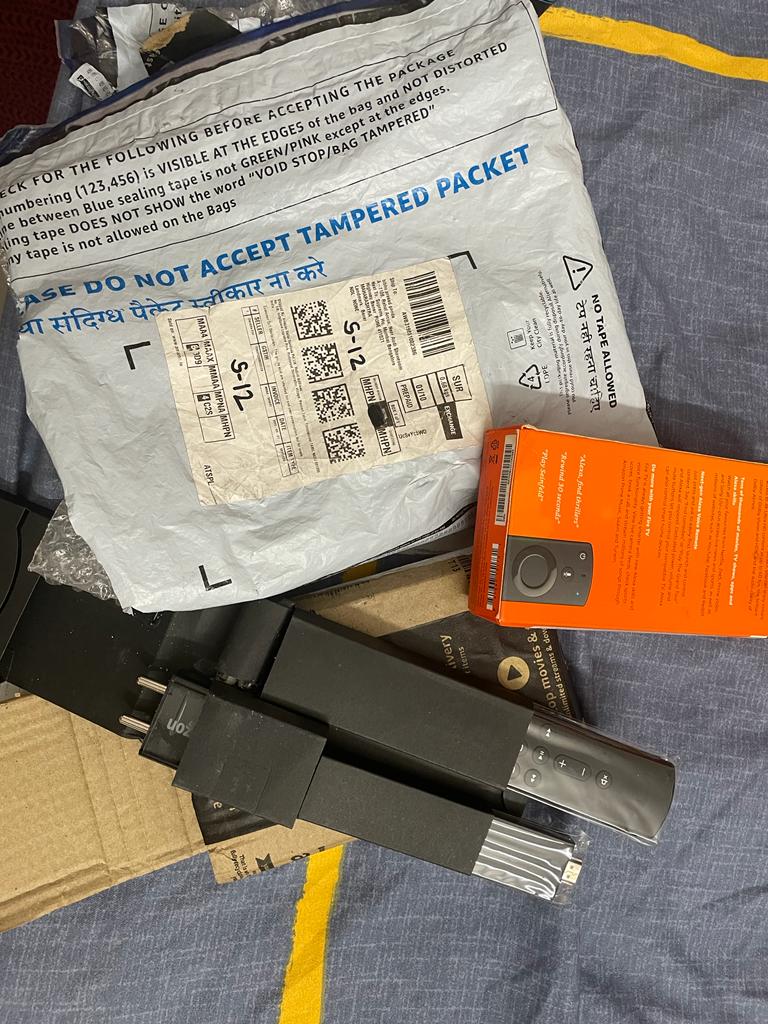 bibhu_bioit's tweet photo. @amazonIN  @AmazonHelp #AmazonGreatIndianFestival 
@AmitAgarwal @JeffBezos 
I will soon complete 1Month of follow-up for OrderId#407-3642380-2000365
24-sep:Ordered PHONE worth 67K
1-Oct:Expected Delivery
2,3,4,5 Oct:Delay in order(From Mumbai-to Pune) https://t.co/2MVgNpIeEl