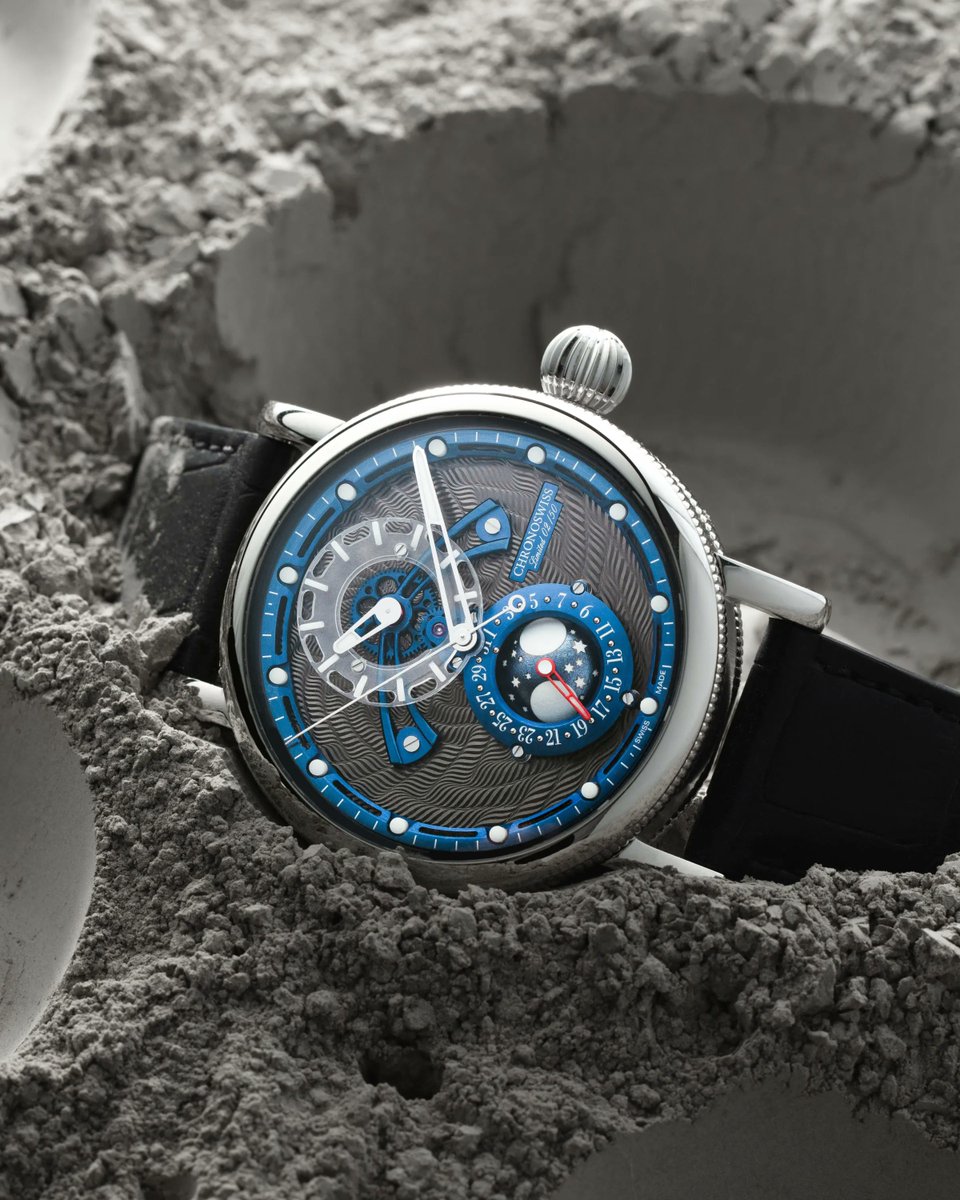 WatchTime's tweet photo. Channeling the interstellar and pop icons, the Chronoswiss Space Timer Moonwalk is the watchmaker most complex creation yet, and one not to be missed in-the-metal at WatchTime New York 2022
https://t.co/Rx5x5YOBlz
#chronoswiss #spacetimer #moonwalking #watchtimenewyork https://t.co/MJ0movtob9