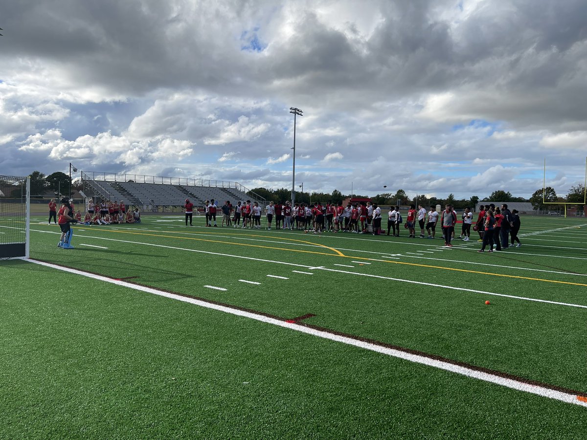 Our guys figured out quick that it’s not easy to score a goal in field hockey! Thank you for this humbling experience and support our field hockey team today for their senior night!! 👹🏈🏑