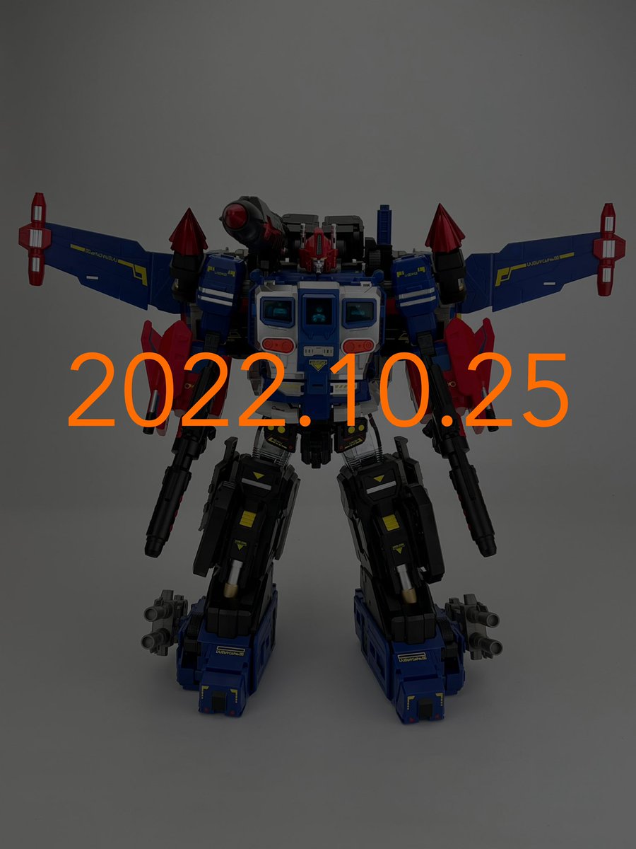 fans_hobby's tweet photo. Limited qty. will be available at our online store for specific markets, stay tuned for news update!
#thechosenprime #fanshobby #tfcon #tfconchicago #powerbaser #mb06e #mb11e #goddelta #deltabaser #magnabomber https://t.co/6FWirtaXCm