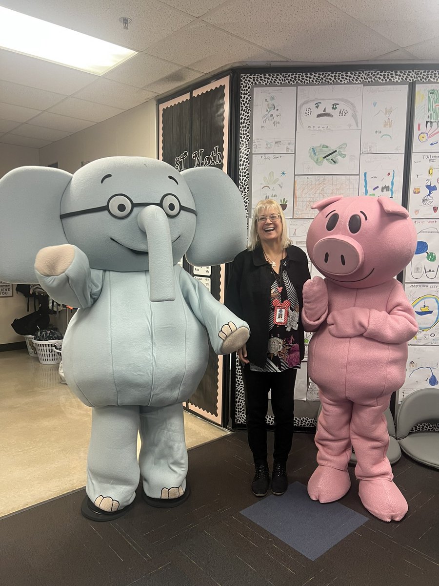 When Elephant and Piggie visit, you have to get a photo op!  Thank you to <a href="/Granby_PTA/">Granby PTA</a> for bringing them here to generate book fair excitement!  <a href="/wcsdistrict/">Worthington Schools</a> #itsworthit #mygrandchildrenaregoingtobejealous