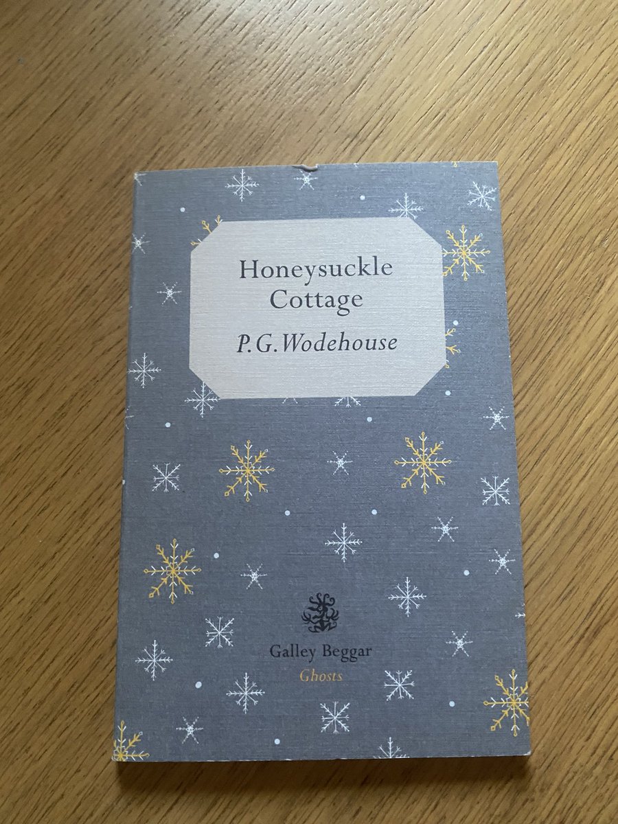 Schtaples's tweet photo. If you fancy a ridiculously funny ghost story this is it from Wodehouse, part of the wonderful Galley Beggar Ghosts series. And what an exquisite first page https://t.co/RZhaCE6mgn