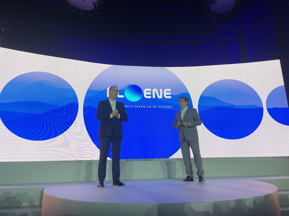 energyTorres's tweet photo. GGND passa a chamar-se Floene!
& @APEnergia assistiu ao evento bem dinâmico lançamento nova marca 😃 https://t.co/dvCOn6NcPJ
#distribuicaodegas #gasrenovavel #FLOENE https://t.co/EGIWAT4vdp