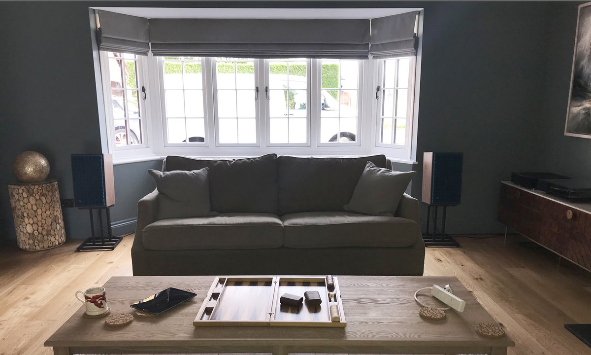 TheSoundGallery's tweet photo. Todays install.🎶
#jblclassics #regaturntable #linnstreamer #vinylrocks https://t.co/yf95ex5Uao
