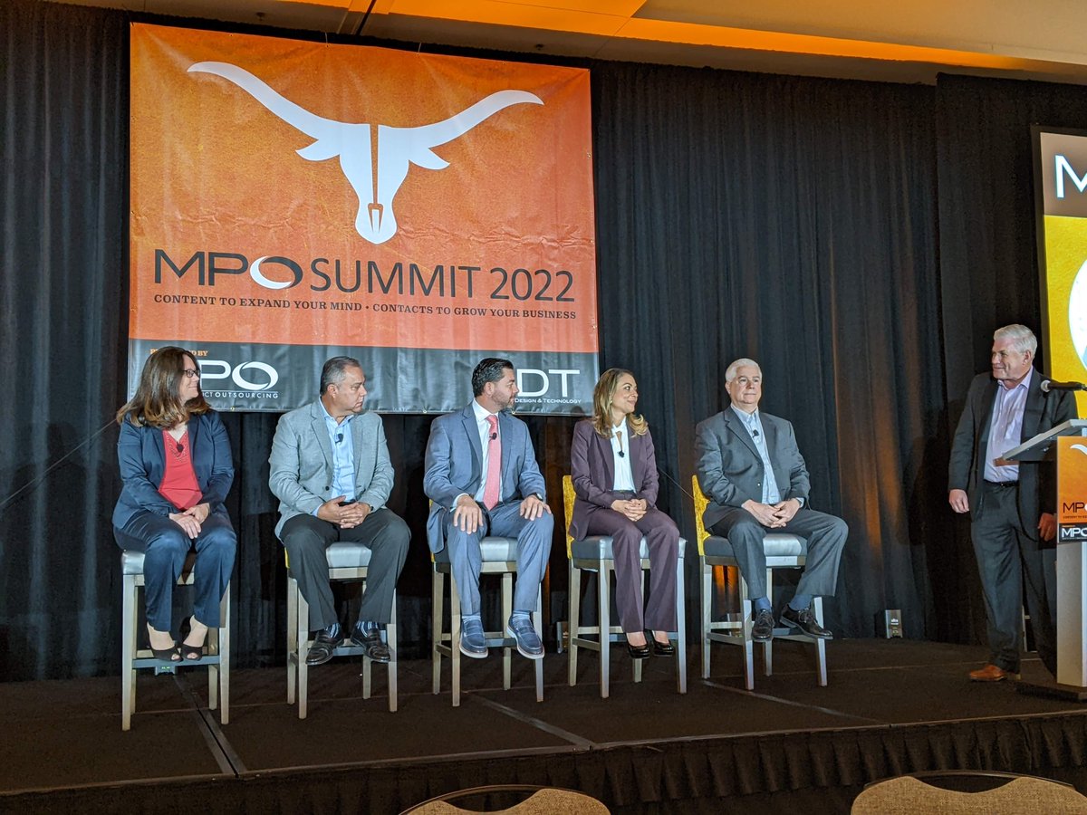 MPOmagazine's tweet photo. .@davesheppa of @Medworldadvisor moderates a panel on whether #nearshoring is the answer for shifting #medtech manufacturing. Panelists include @LisaAndersonLMA and folks from @CentAmerGroup, @FlexanLLC, @CNZFERD, and @CoyolFreeZone https://t.co/Xy5DLEbl4e