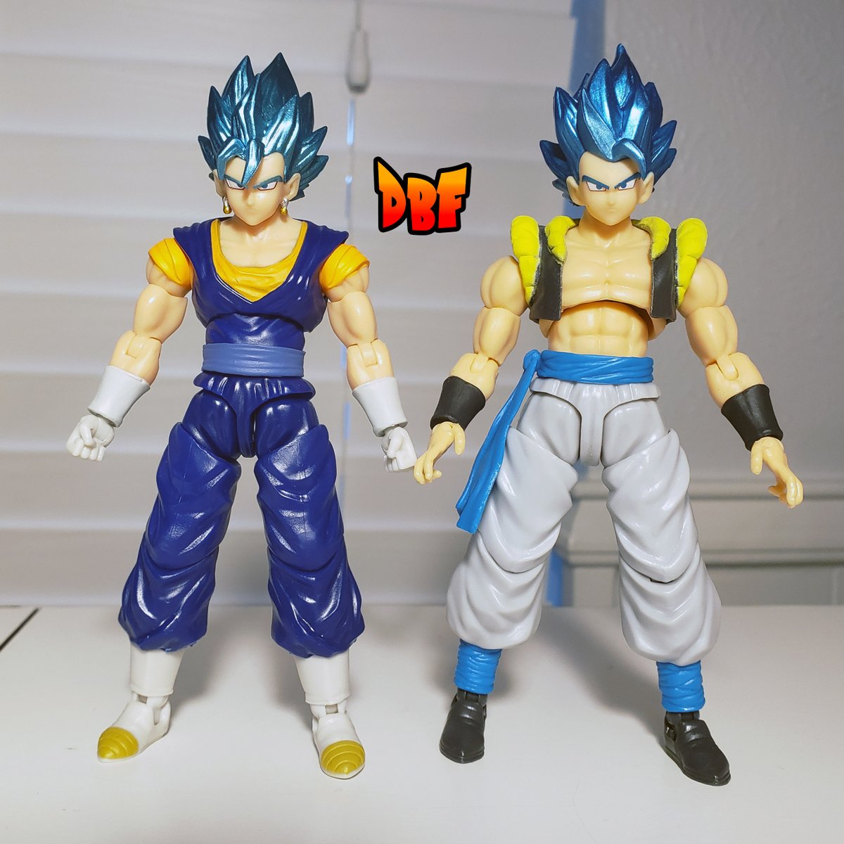 DragonBallFigs's tweet photo. Full review of the new #DragonBallEvolve series 4 figures on DBF!

Read the review here with 33 huge pics: https://t.co/aO5c9d9EjE

Buy Beerus: https://t.co/qjxrEJxR4g
Buy SSB Vegito: https://t.co/tg1ntLvj4h
Buy SS Goku: https://t.co/tu1Be5m5Do https://t.co/hu1xm2aE2m