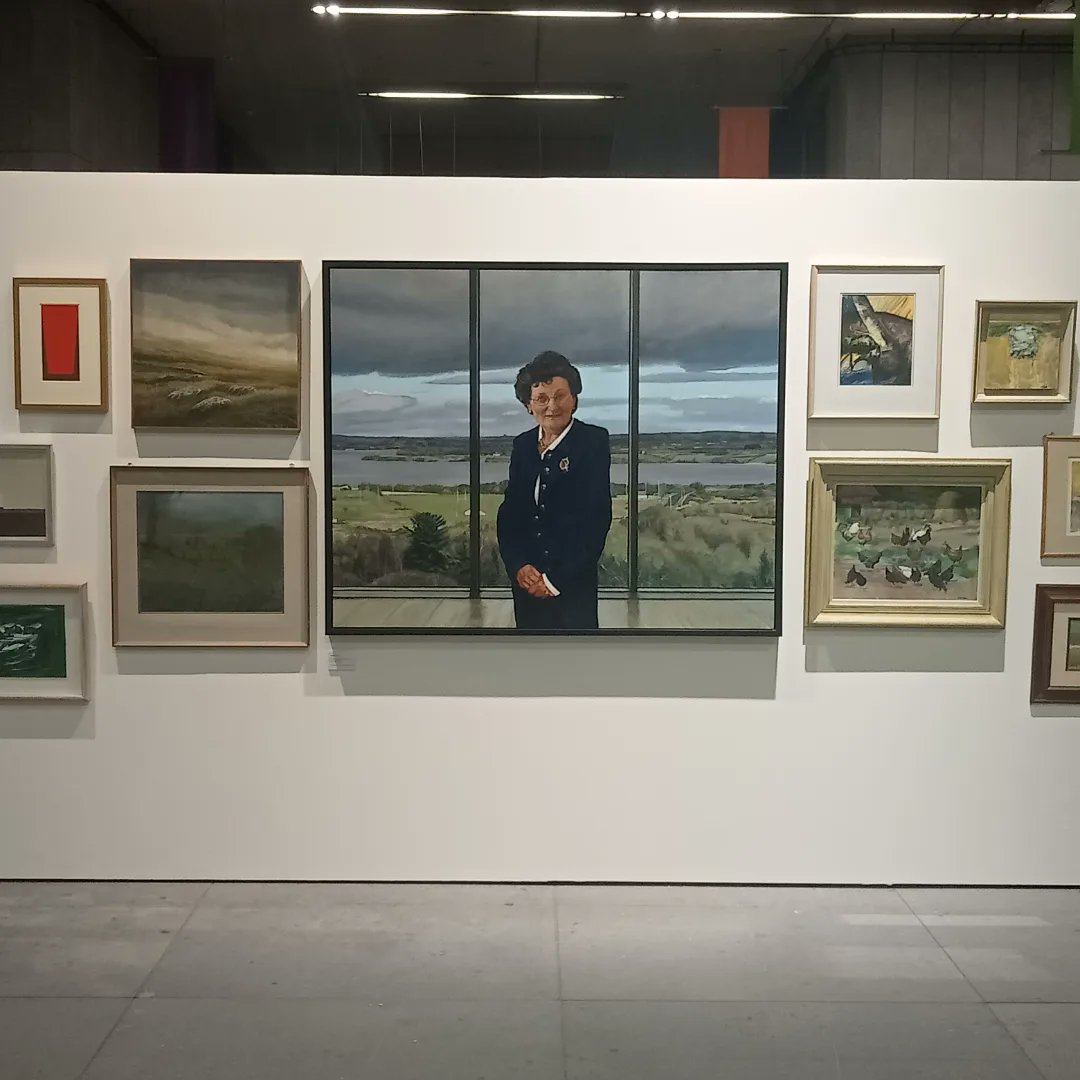 wexfordcoco's tweet photo. County Hall is all set up for the opening of #WideOpenSpace Art Exhibition.
We look forward to seeing you all at 6pm.
If anyone would like a free tour of the art collection please email arts@wexfordcoco.ie or telephone 053 9196369.
#arts #Wexford https://t.co/hOujPC2x1H