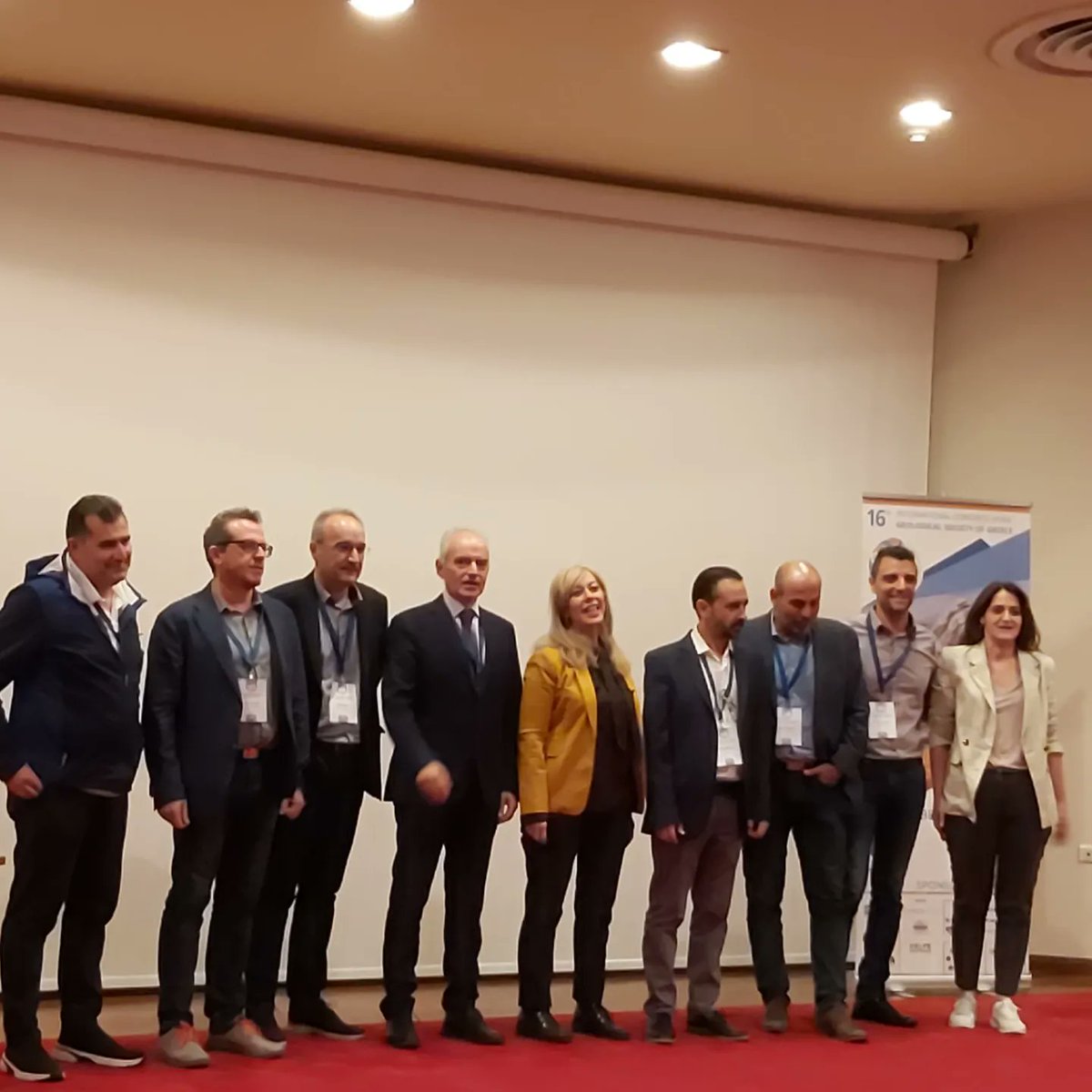 geodept's tweet photo. Official closure of the 16th International Congress of the Geological Society of Greece by Fokion Zaimis, Vice Governor for Entrepreneurship, Research and Innovation of @pde_rwg and Dr Athanasios Ganas, President of the @GeologicalSoci2  
#GSG2022 #our_earth_our_home #upatras https://t.co/fONXGVck3g