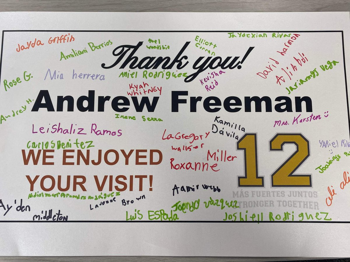 afreemanbooks's tweet photo. Lots of smiling faces today! I was at a school in my neighborhood this morning, reading my book to 5th and 6th graders as part of #RACWI's annual Festival To Go. It was so much fun, and each kid got a signed copy as part of the program ❤️
#wisapothecary #readingisfun #books https://t.co/EEEjRf19aq