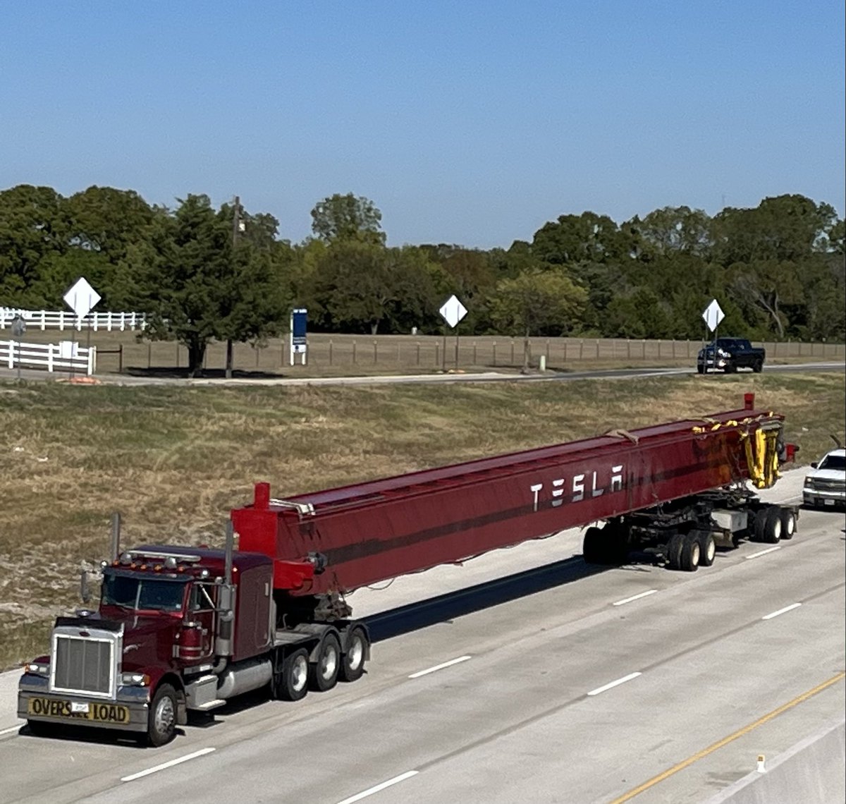 ⁦<a href="/elonmusk/">Elon Musk</a>⁩ Passing through Waxahachie, TX