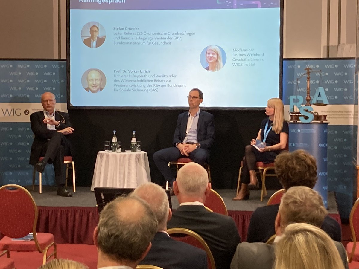 WIG2Institut's tweet photo. Hintergrundgespräch mit Stefan Gründer (@BMG_Bund, #BAS), Prof. Dr. Volker Ulrich (@ulrichv58, @unibt, #WissenschaftlicherBeirat #BAS), Dr. Ines Weinhold (@InesWeinhold, @WIG2Institut) &amp; Anregungen aus dem Publikum: Die #Finanzierung der #GKV &amp; der #RSA auf dem Prüfstand #RSAFK22 https://t.co/KczVvLGzuB