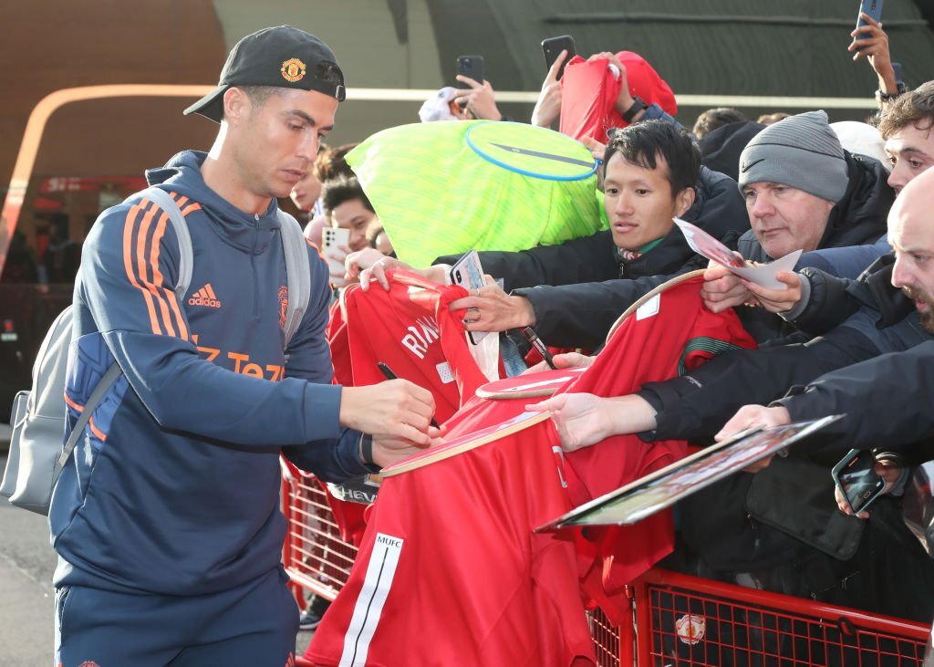 UtdDistrict's tweet photo. ✍️❤️ @Cristiano https://t.co/toffIn0iZT