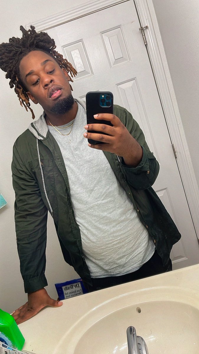 just_jamalhol's tweet photo. Just because https://t.co/P81kHAodzD