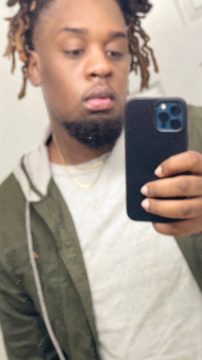 just_jamalhol's tweet photo. Just because https://t.co/P81kHAodzD