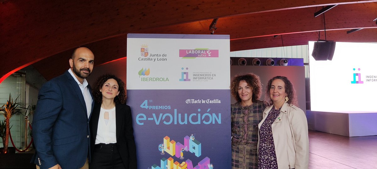 🆅🅸🅲🆃🅾🆁 🆅🅴🆁🅶🅴🅻 🅿🆁🅾🅵🅴🆂🅾🆁 🅳🅰🅼 tweet media