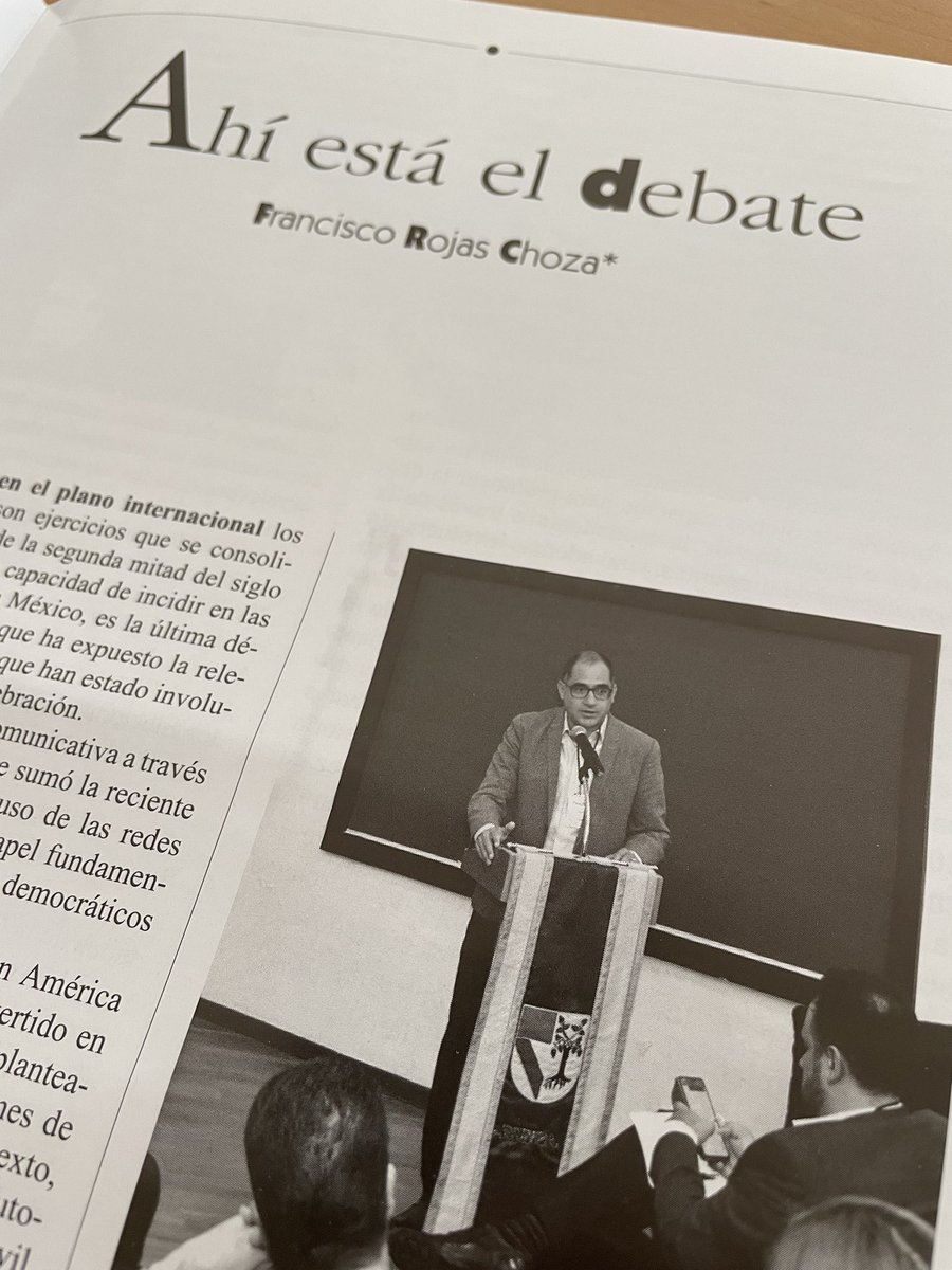 rojaschoza's tweet photo. En la edición de octubre 2022 de la @revistavyvmx encontrarán mi texto “Ahí está el debate”, producto del foro nacional celebrado en #Aguascalientes. 

Agradezco a @gloriaalcocer la invitación y les invito a leer la revista de este mes. 

https://t.co/fVejvK3zyX https://t.co/0ce1W5CYp7