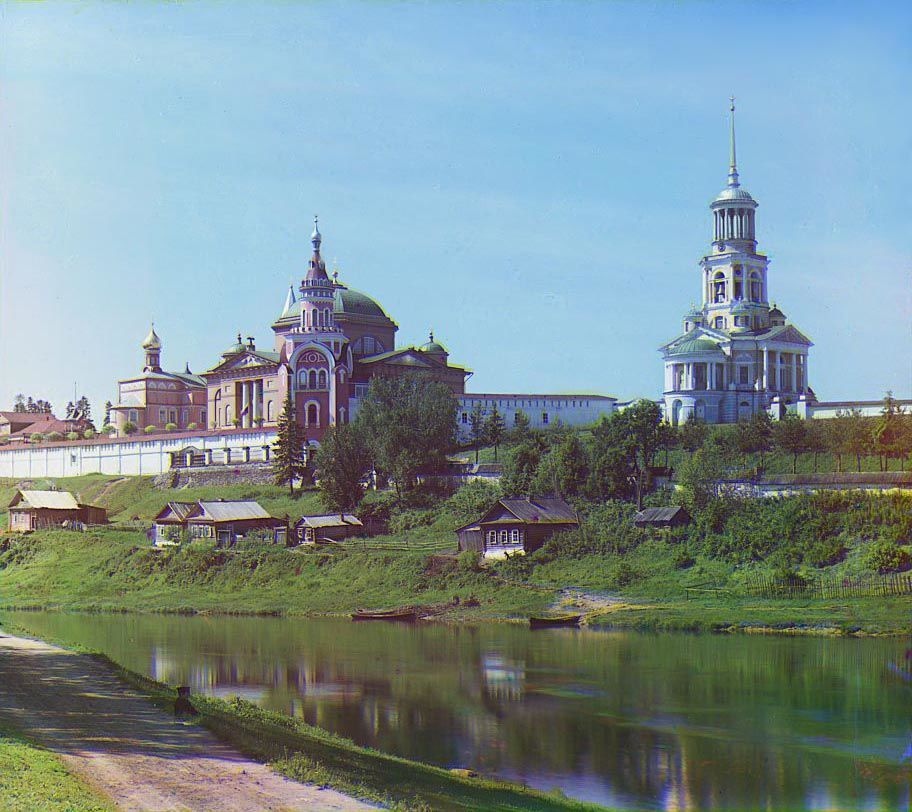 RusHistMagazine's tweet photo. Борисоглебский мужской монастырь г. Торжок. Лето 1910 года

Фото: С.М. Прокудин-Горский

#ИсторияРоссии #История2_0 #Фотоистория https://t.co/DTh42XprRR