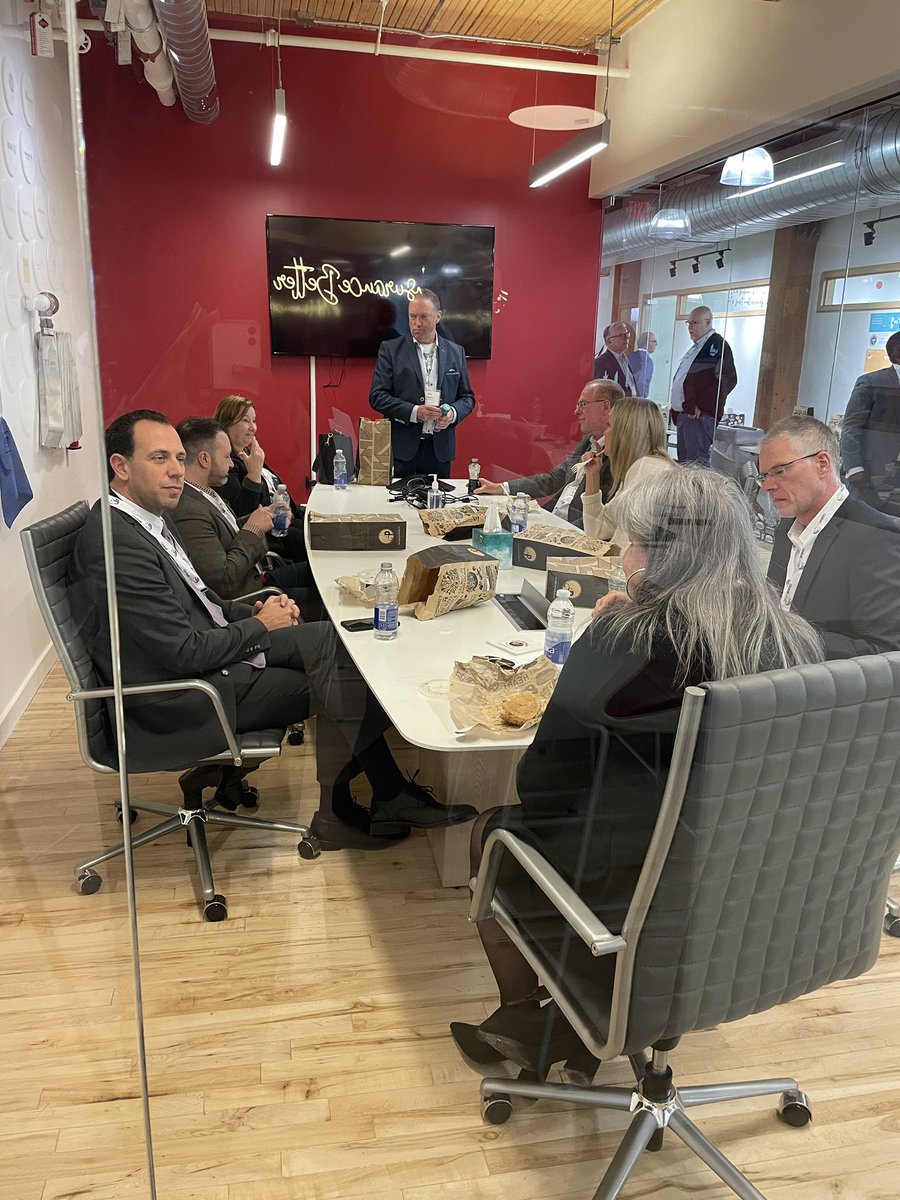 Productive (and delicious!) lunch as #THIAInnovationSummit attendees make themselves comfortable in the <a href="/CookhouseLab/">Cookhouse Labs</a> space.