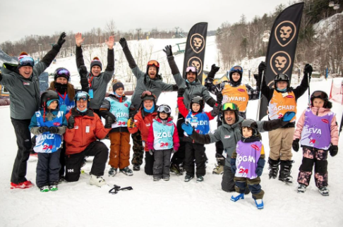 Le 24H Tremblant est de retour! Du 9 au 11 décembre, le 24H Tremblant investira le village pour lancer la saison hivernale! Avec des milliers de participants qui recueillent des fonds pour la cause des enfants &amp; après deux hivers de fermetures, vous ne voulez pas manquer!