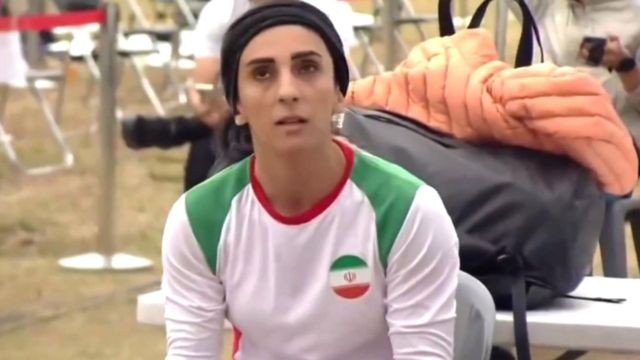 RED92cadadiamas's tweet photo. 🧗♀️🇮🇷#DeportesRed92 | #Escaladora | #Iraní | #SinVelo
La deportista iraní que compitió sin velo llegó a Teherán y fue recibida entre aplausos
https://t.co/j7bW6y652D https://t.co/dhSOtGrNR8