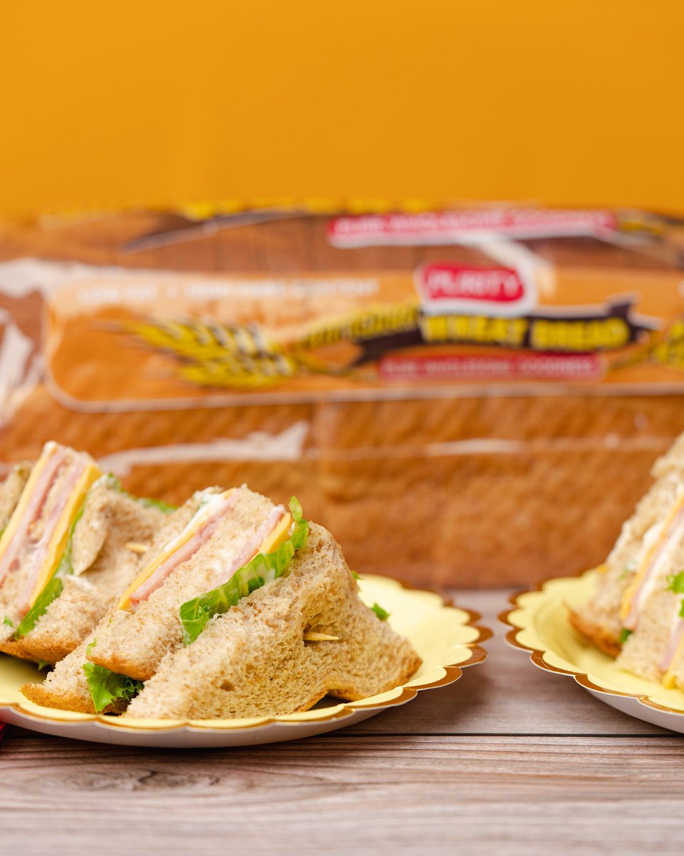 PurityBakeryJam's tweet image. Enriched Wheat Bread sandwiches are top notch because the bread itself is top o' the top. And that's that. 

#Breaded #PurityBread