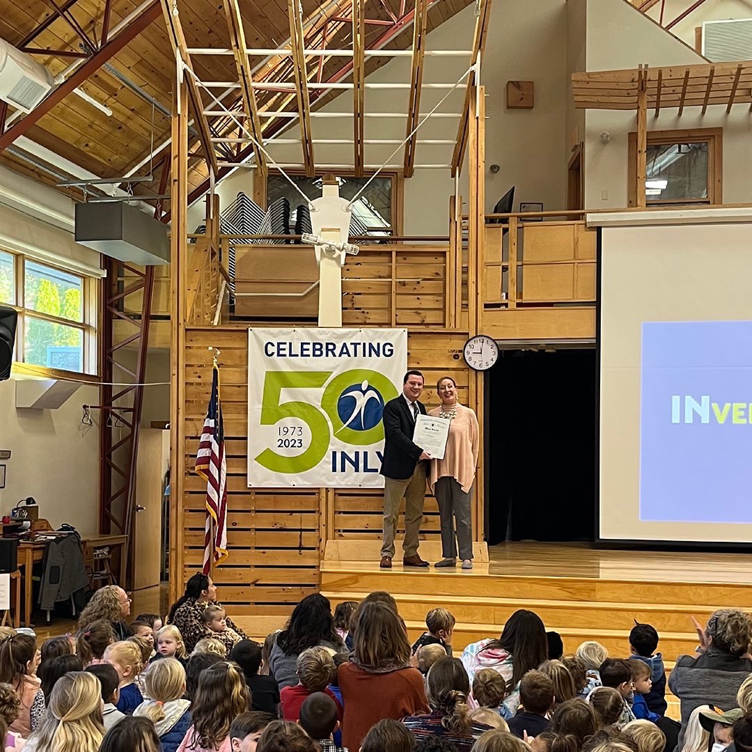 InlySchool's tweet photo. This morning #InlySchool received a special visit from Senator @PatrickMOConnor who presented an official citation in recognition of Inly’s 50th Anniversary & for our outstanding commitment to education ✨
#Inly50 #InlyMontessoriPlus #InlyPreKto8 https://t.co/guef04PTik
