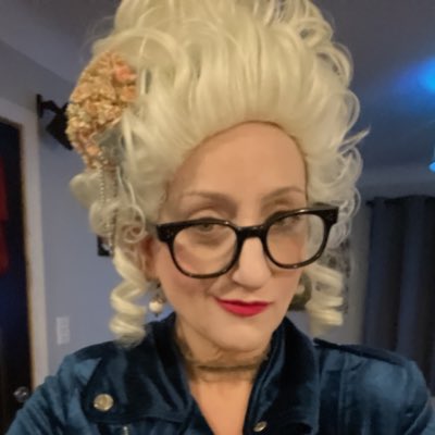 ttishbite's tweet image. Pic from last weekend. My glasses wouldn’t fit on my head with the wig. 🤣