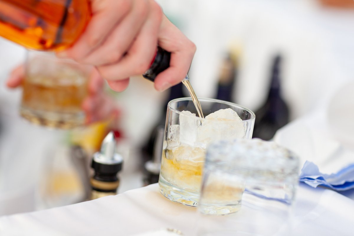 The Rotunda renovation is underway and soon it’ll be Talis Park’s next great place to relax outdoors with friends. The revamped area will have a beautiful full-service alfresco bar and new HD large-screen TVs, creating the perfect venue for cheering on your favorite team.