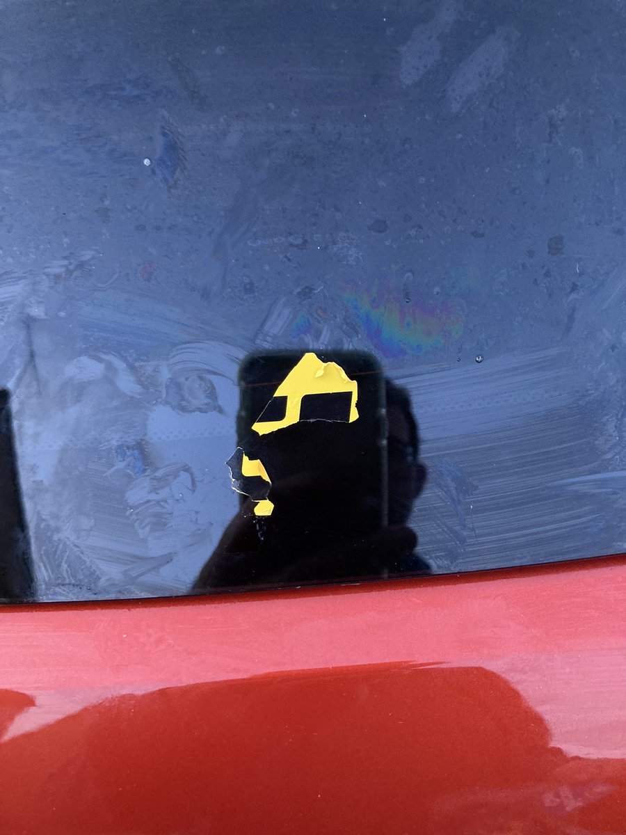 chrsmi's tweet photo. 20 minutes later, I now know why almost every car in Scotland still has these ghastly stickers in place. https://t.co/uwNNGwdCQE