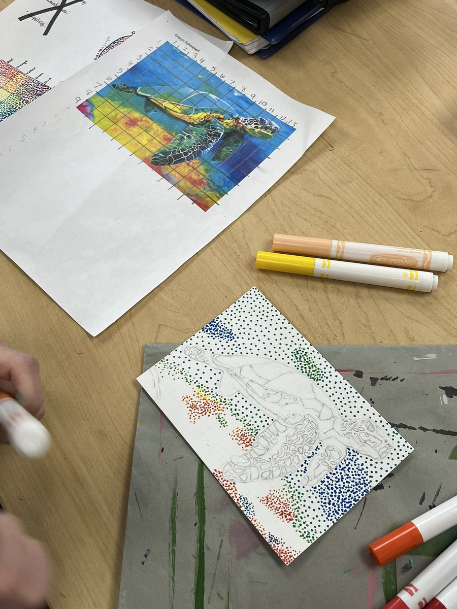 phpatriots_art's tweet photo. 7th grade - work in progress! #pointillism #marker #phstrong #middleschoolart https://t.co/LlIDJuB1bs
