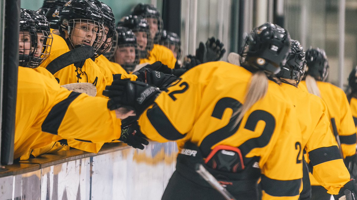 .@WomensHockeyUWS picked 4️⃣th in <a href="/wiacsports/">WIAC</a> preseason poll

📰 bit.ly/3srLVPL

#WeAreSuperior