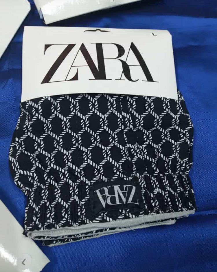 Ugconnect_'s tweet image. Durable men's boxers at 15k only @luxe_intimates 

Order on
0782757124
0705284500
0705816289
#LuxeIntimates