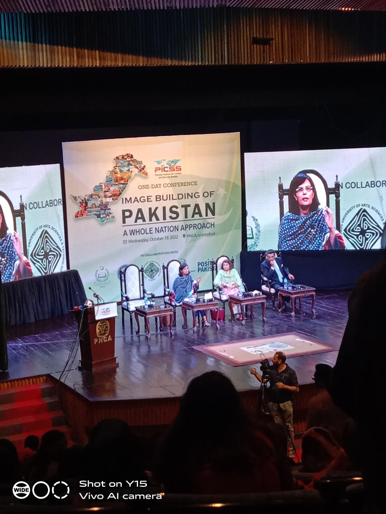 AbuBakrAwan890's tweet image. Attentend a conference named as " Image building of Pakistan" organized by #PICCS at #PNCA..
It was great experience to be there. It was much informative and was a great attempt towards portraying a soft image of Pakistan✌️✌️