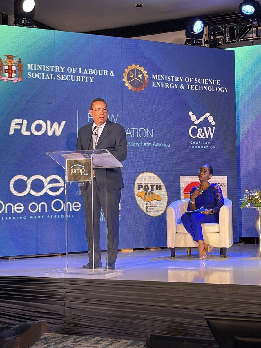 FLOWJamaica's tweet image. Now at the lectern is The Hon. Daryl Vaz Minister, Science, Energy and Technology. Minister Vaz spoke about the importance of public, private partnerships and how it will be a driver for growth in Jamaica. #Jump #CableandWirelessCharitableFoundation #FlowFoundation