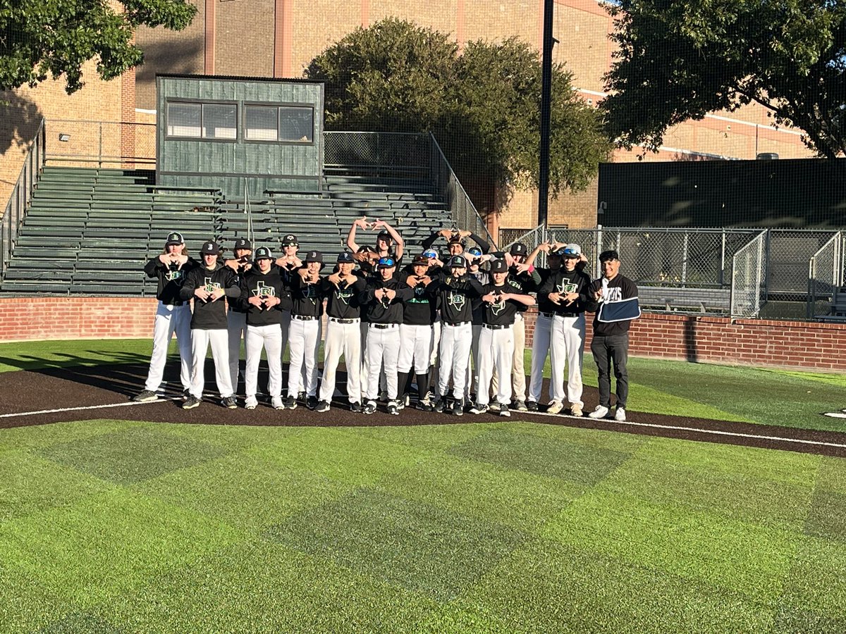 BerknerBaseball's tweet photo. Rams Baseball Day 1 of the New Turf Field! Thank you people of Richardson, TX and RISD! Let’s play some Ball!  The HERD! @berknerathletic @jptovar1968 @bhsstem https://t.co/sOSgxKVhll