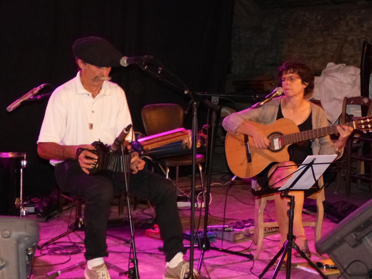 LaRepDpyrenees's tweet photo. Osse-en-Aspe : concert et bal gascon samedi https://t.co/4ed9Zy81R2 https://t.co/7pwWzQeSIC
