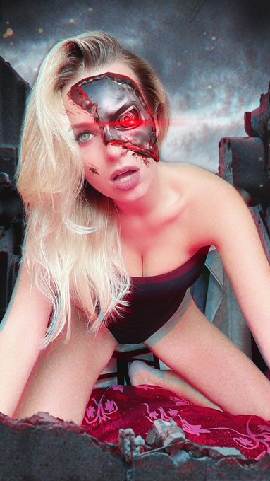 Are you ready for the spooky season? I am 👻😉😈 https://t.co/180sZbNRC8
