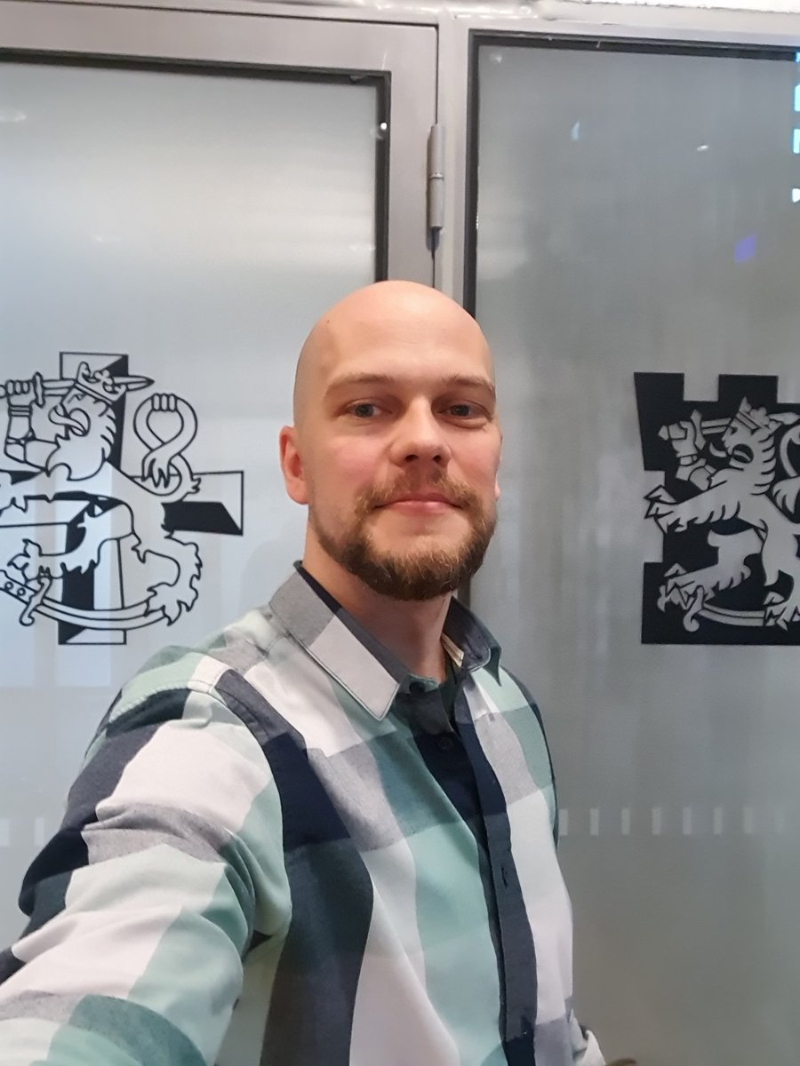 Nyt oli hyvä tapaaminen! <a href="/Puolustusvoimat/">Puolustusvoimat</a> osoitti miten laajankin valtuusmäärän hallinta on tehty riskittömäksi audit trail saumattomasti säilyttäen. Oli muutenkin mukava tutustua suunnitteluosaston toimintaan.
#valtiolla #valtiontalous #taloushallinto #valtuudet #talousarvio