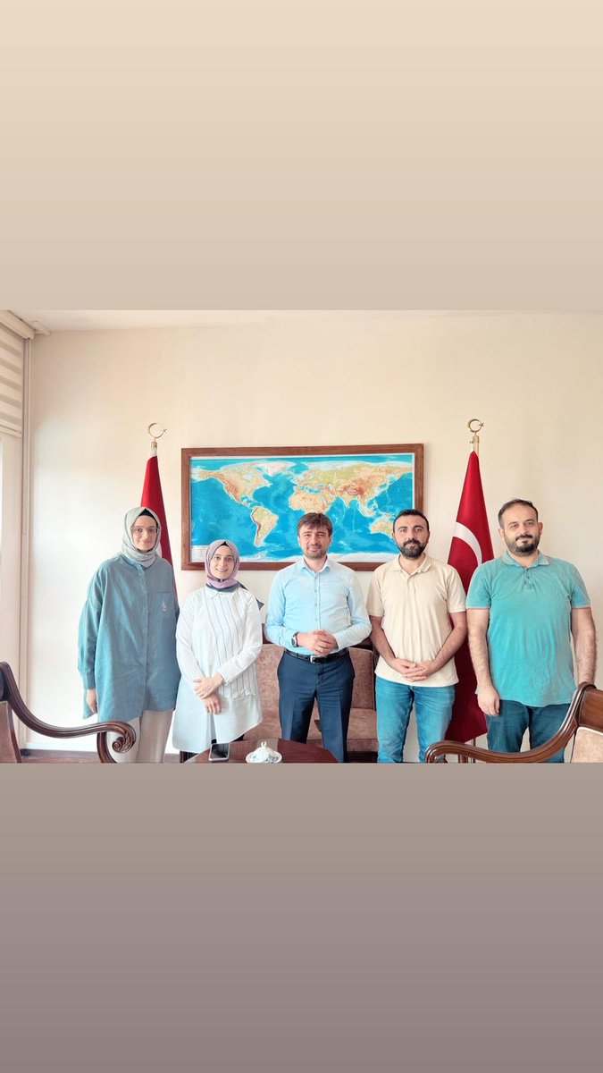 Sakarya Üniversitesi ve Morogoro Üniversitesi arasında yaptığımız proje kapsamında Tanzanya’dayız. Bu vesile ile Büyükelçimiz Mehmet Güllüoğlu <a href="/mgulluoglu/">Mehmet 🌍</a> ile de bir araya geldik. Misafirperverliği için kendisine çok teşekkür ederiz. <a href="/sauhaber/">Saü</a> <a href="/mkemalsan/">Mustafa Kemal ŞAN</a> <a href="/SauSociology/">SAÜ Sosyoloji Bölümü</a>