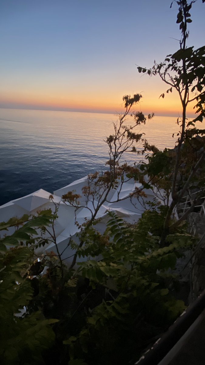 thecowboycamper's tweet photo. This was a cheeky find!….sunsets a plenty at #buzzbar #bužabar #croatia #sunsetphotography https://t.co/B2i5wZeMxv