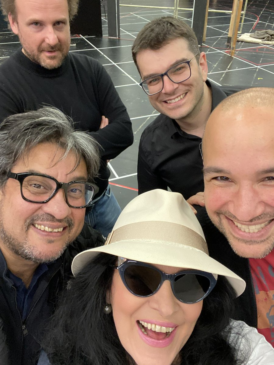 Angela Gheorghiu tweet media