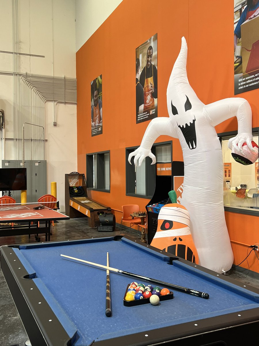 It’s that time of the year! 👻🎃!!!