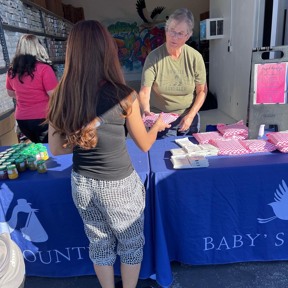 ProjectMarilyn1's tweet image. Today we had the he pleasure of joining   @Babysbountylv at their Las Vegas diaper bank. 

We distributed 200 of our period kits and 1,440 additional hygiene wipes. 

#period #marilyn #periodposse #menstruationmatters #endperiodshame @jenpbradley @Always