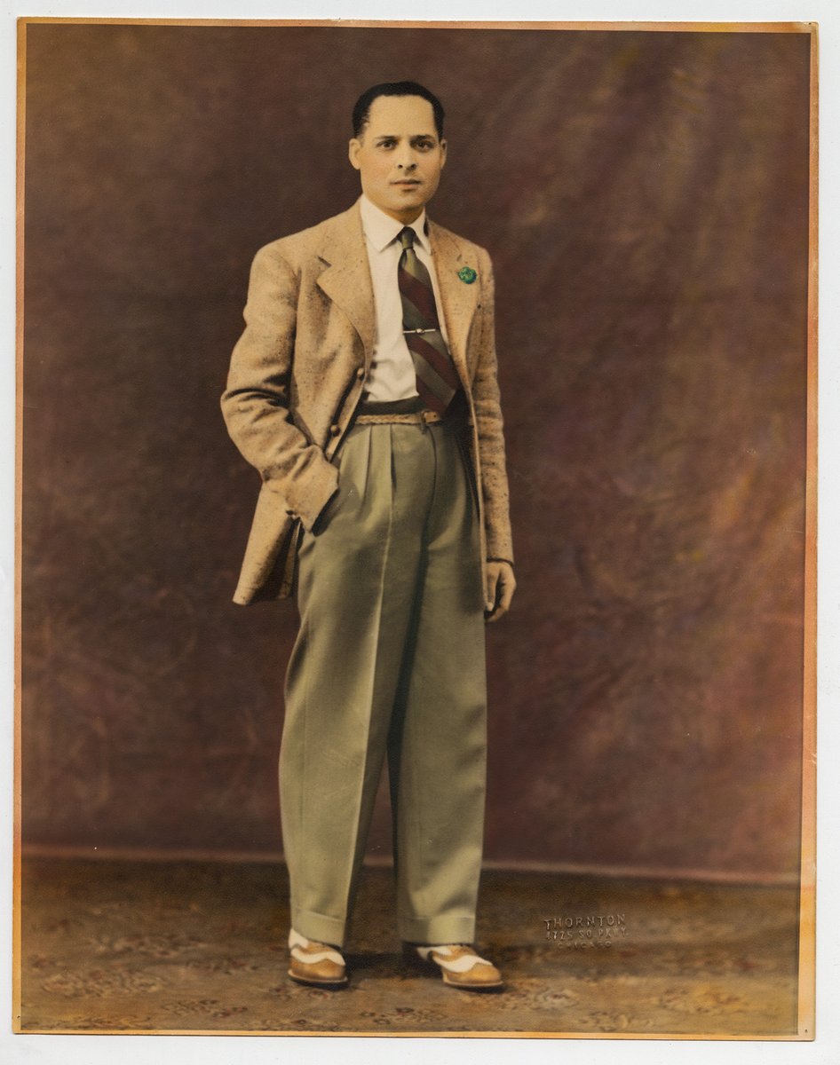 ChicagoMuseum's tweet photo. New on the blog: As a tailor on 47th St. in Bronzeville Scotty Piper outfitted scores of Black entertainers & notable Chicagoans. CHM costume collection mgr Jessica Pushor writes about his fascinating life, career & generous donations to CHM. https://t.co/9h8k3IiAzL #TreasuredTen https://t.co/6FcokfsuCQ