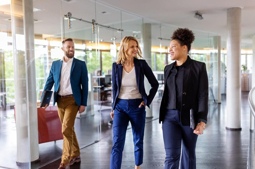 AmazingWrkplace's tweet photo. Retaining staff amidst “the great resignation” can add value to your whole team #staffretention https://t.co/8u2obxIt9I https://t.co/vro1260sJJ