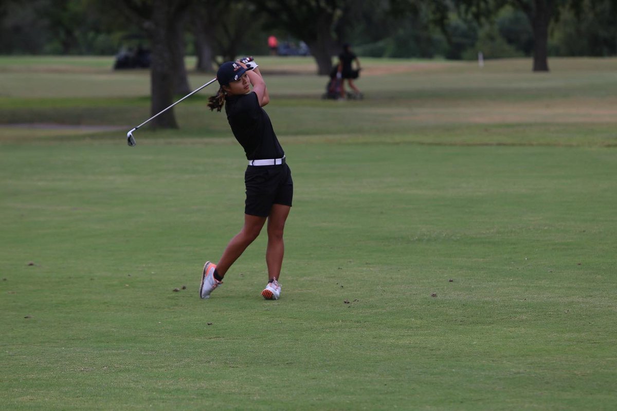 tamuvjaguars's tweet photo. Fairways and greens! ⛳️🏌️‍♀️ RECAP from @uhvgolf ‘s Fall Classic Invitational Tournament this week 📺 #makeyoumark https://t.co/04W4EDF9gV