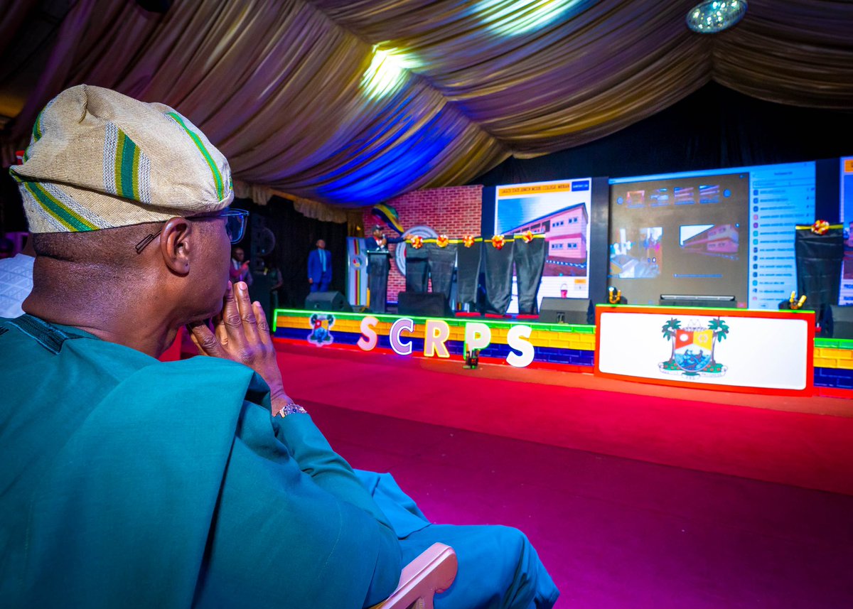 jidesanwoolu's tweet photo. …across the six education districts in the State, we are changing the face of public schools in our state.

When we came on board, one of the things we decided to do in building on the legacy of my predecessors in education was to inaugurate…

2/4 https://t.co/QWcZJibr9w
